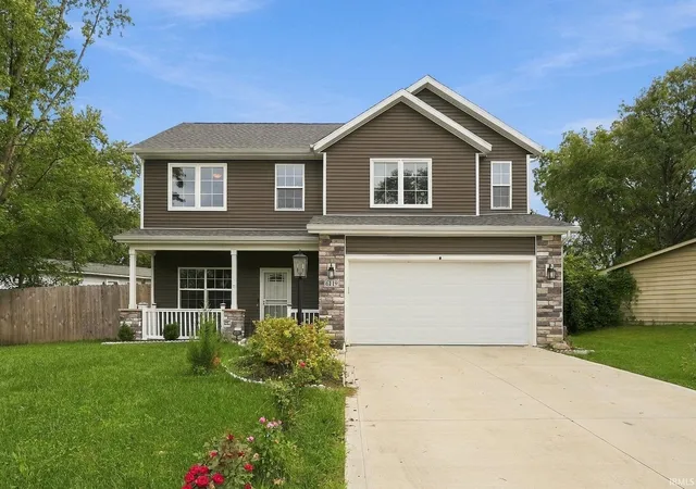 Manufactured home for sale at 6119 Altadena Dr, Fort Wayne, IN 46816 | MLS# 202640120