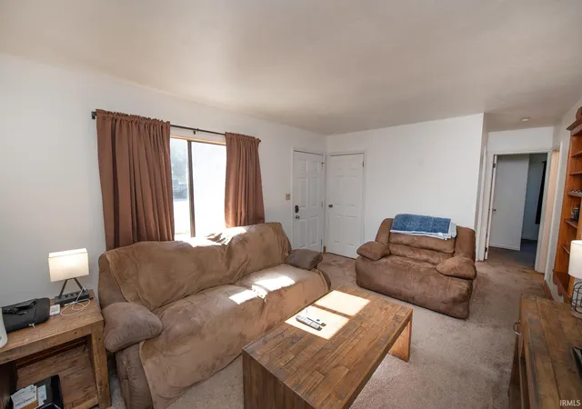 Photo 3 of Manufactured home for sale at 416 Jefferson St, Lafayette, IN 47905 | MLS# 202640132 | Listing updated on 2026-10-17
