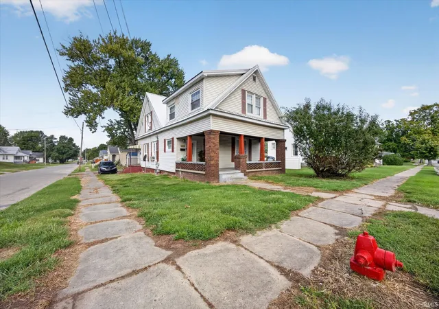 Photo 1 of Manufactured home for sale at 301 N Meridian St, Washington, IN 47501 | MLS# 202640152 | Listing updated on 2026-09-28