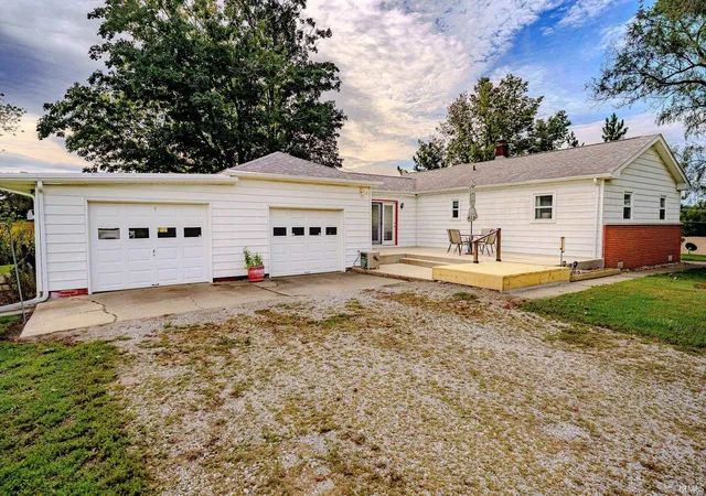 Photo 1 of Manufactured home for sale at 8606 E Sr 38, Lafayette, IN 47905 | MLS# 202640164 | Listing updated on 2026-10-07