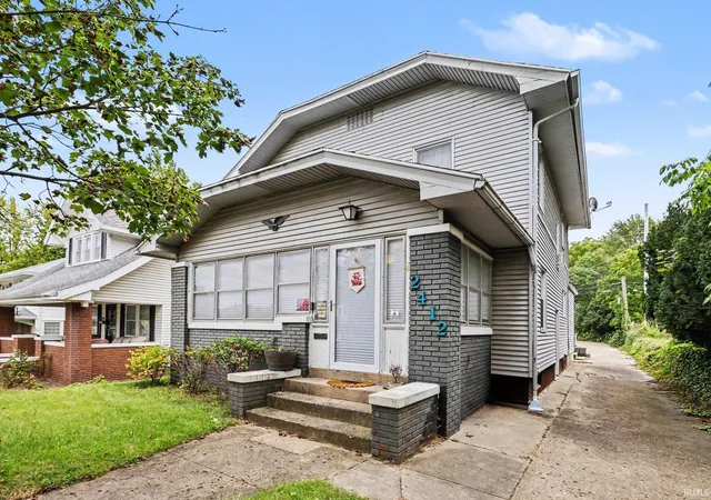Photo 2 of Sale Pending at 2412 Miami St, South Bend, IN 46614 | MLS# 202640186 | Listing updated on 2026-10-08
