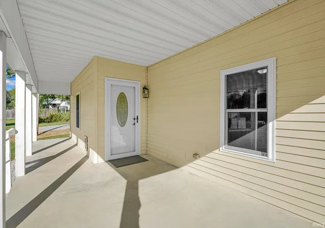 Photo 3 of Manufactured home for sale at 40 Allen St, Heltonville, IN 47436 | MLS# 202640192 | Listing updated on 2026-10-13