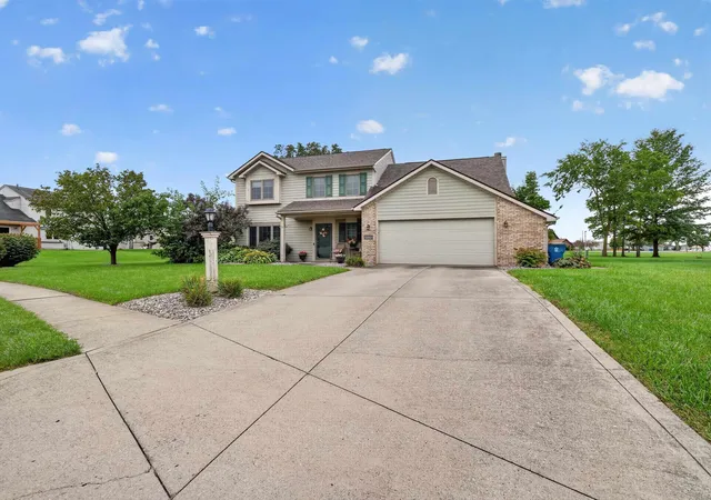 Manufactured home for sale at 815 Hempford Pl, Fort Wayne, IN 46819 | MLS# 202640229