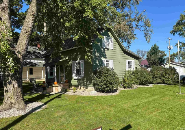 Photo 1 of Single family home for sale at 467 E Franklin St, Berne, IN 46711 | MLS# 202640233 | Listing updated on 2026-10-01