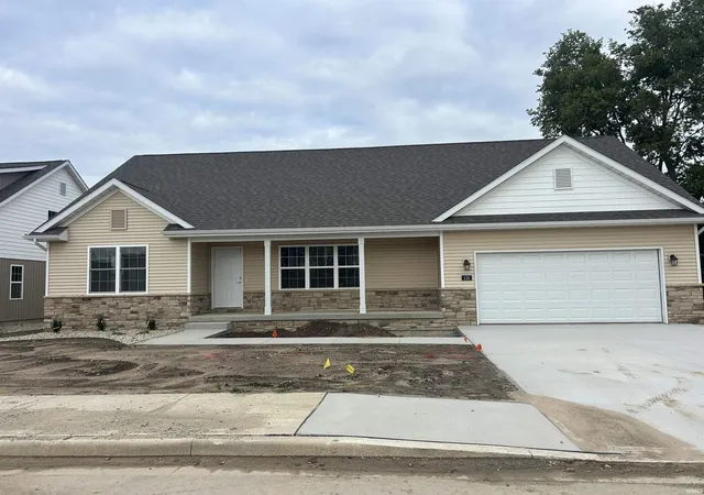 Photo 1 of Condo for sale at 110 Peace Tree Village Dr #12, Rochester, IN 46975 | MLS# 202640266 | Listing updated on 2026-09-29