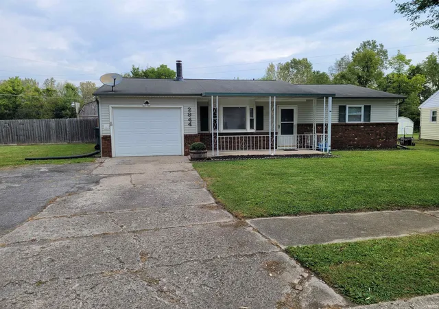 Photo 1 of Sale Pending at 2944 S Chippewa Ln, Muncie, IN 47302 | MLS# 202640276 | Listing updated on 2026-10-23
