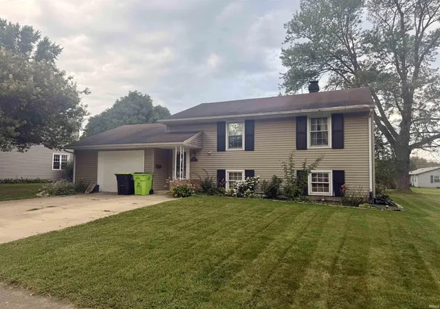 Photo 1 of Manufactured home for sale at 705 Lynnwood Dr, Logansport, IN 46947 | MLS# 202640292 | Listing updated on 2026-10-05