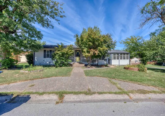 Photo 2 of Manufactured home for sale at 502 Linnwood Ave, Sellersburg, IN 47172 | MLS# 202640305 | Listing updated on 2026-10-15