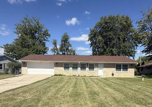 Photo 21 of Manufactured home for sale at 1916 W Sheffield Dr, Muncie, IN 47304 | MLS# 202640310 | Listing updated on 2026-10-18