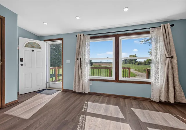 Photo 2 of Manufactured home for sale at 4713 County Rd 40 A Rds, Auburn, IN 46706 | MLS# 202640355 | Listing updated on 2026-10-27