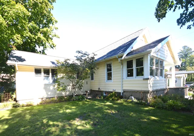 Single family home for sale at 704 Indiana St, Walkerton, IN 46574 | MLS# 202640357