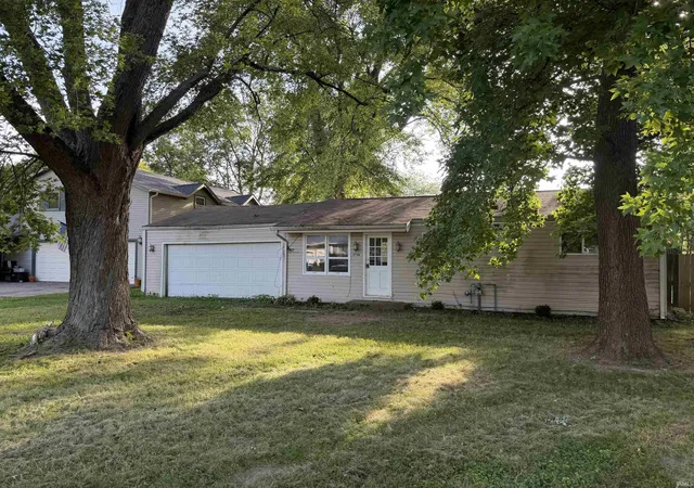 Photo 2 of Manufactured home for sale at 1708 S Irvington Dr, Yorktown, IN 47396 | MLS# 202640368 | Listing updated on 2026-09-29