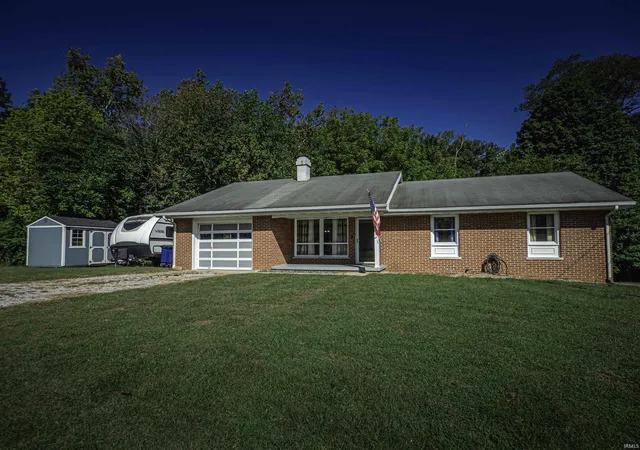Photo 1 of Sale Pending at 1704 Kennedy Dr, Princeton, IN 47670 | MLS# 202640408 | Listing updated on 2026-10-14