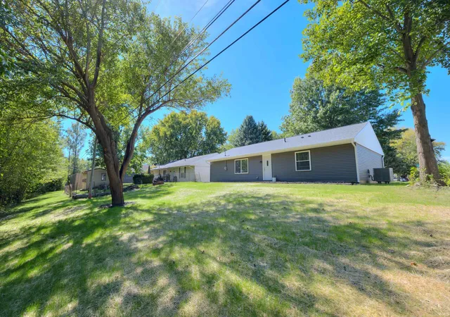 Photo 2 of Sale Pending at 765 Julia Ln, Lafayette, IN 47905 | MLS# 202640432 | Listing updated on 2026-10-02