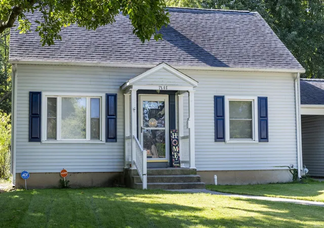 Photo 2 of Sale Pending at 1346 Altgeld St, South Bend, IN 46614 | MLS# 202640489 | Listing updated on 2026-10-02
