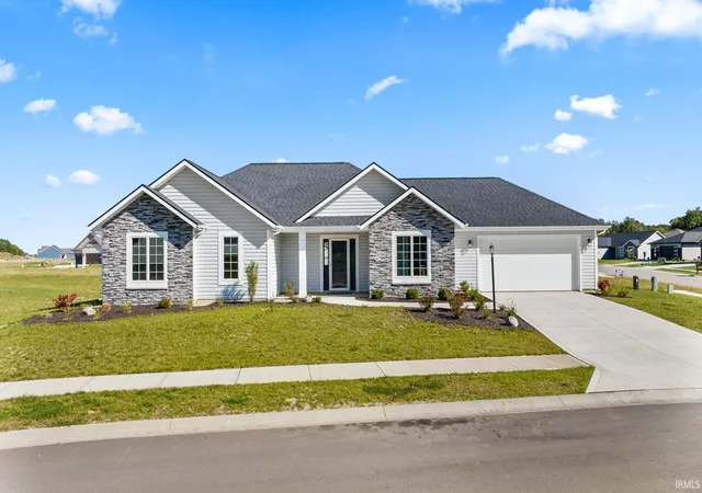 Manufactured home for sale at 8104 Choice Ct, Fort Wayne, IN 46835 | MLS# 202640491