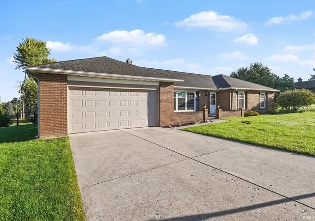 Photo 3 of Sale Pending at 17971 Darden Rd, South Bend, IN 46635 | MLS# 202640498 | Listing updated on 2026-10-09