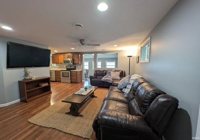 Photo 2 of Manufactured home for sale at 5845 S 455 East, Wolcottville, IN 46795 | MLS# 202640535 | Listing updated on 2026-10-14