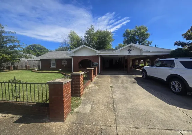 Photo 1 of Manufactured home for sale at 106 S Kenmore Dr, Evansville, IN 47714 | MLS# 202640578 | Listing updated on 2026-10-01