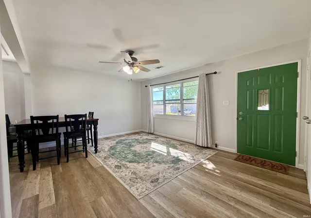 Photo 2 of Manufactured home for sale at 4917 Sherbrooke Rd, Evansville, IN 47710 | MLS# 202640611 | Listing updated on 2026-10-08