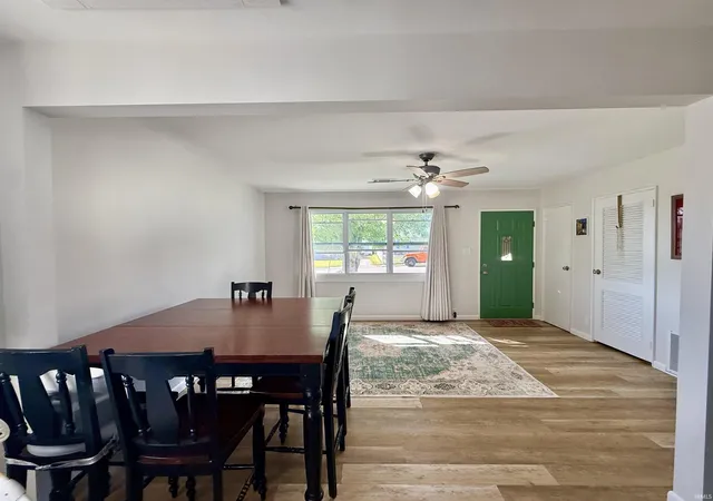 Photo 3 of Manufactured home for sale at 4917 Sherbrooke Rd, Evansville, IN 47710 | MLS# 202640611 | Listing updated on 2026-10-08