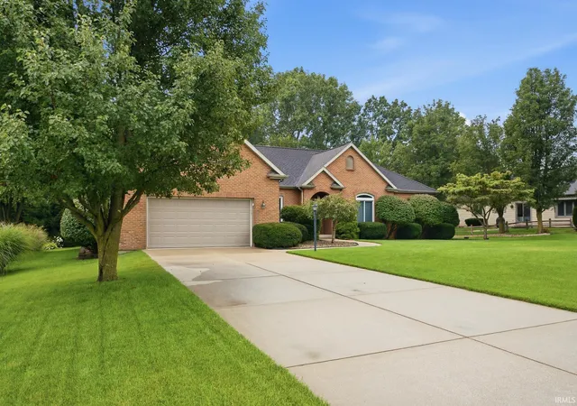 Photo 1 of Sale Pending at 20880 Wyngate Ct, South Bend, IN 46614 | MLS# 202640641 | Listing updated on 2026-10-20