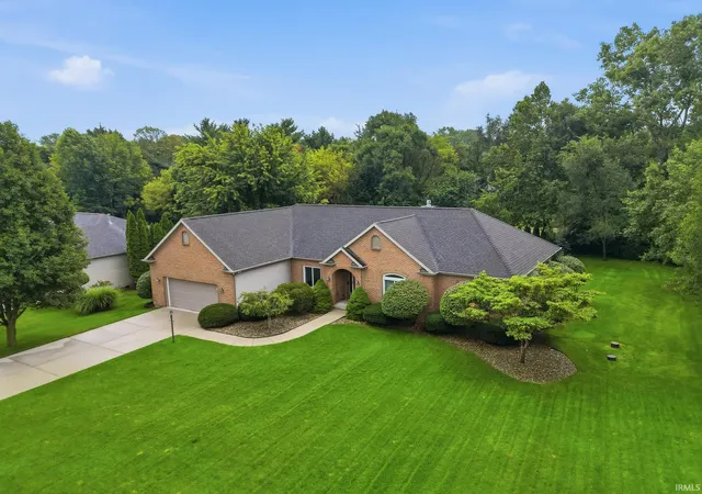 Photo 2 of Sale Pending at 20880 Wyngate Ct, South Bend, IN 46614 | MLS# 202640641 | Listing updated on 2026-10-20