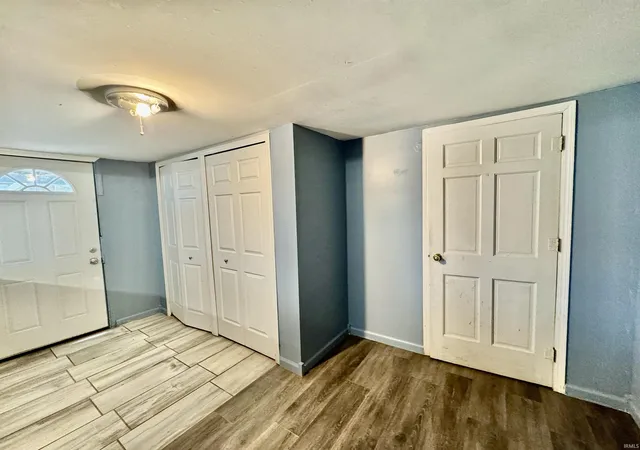 Photo 2 of Sale Pending at 1437 E Monroe St, Kokomo, IN 46901 | MLS# 202640645 | Listing updated on 2026-10-27
