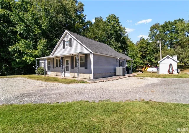 Photo 1 of Single family home for sale at 305 E Street Rd 64, Winslow, IN 47598 | MLS# 202640653 | Listing updated on 2026-10-13