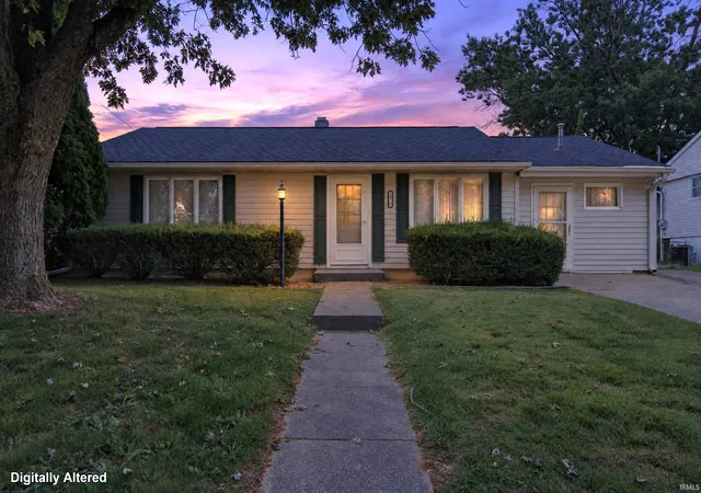 Photo 2 of Manufactured home for sale at 1401 Gleneagles Dr, Kokomo, IN 46902 | MLS# 202640666 | Listing updated on 2026-10-01