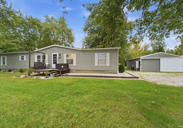 Photo 2 of Manufactured home for sale at 10911 E 200 North Rd, Lafayette, IN 47905 | MLS# 202640678 | Listing updated on 2026-10-14