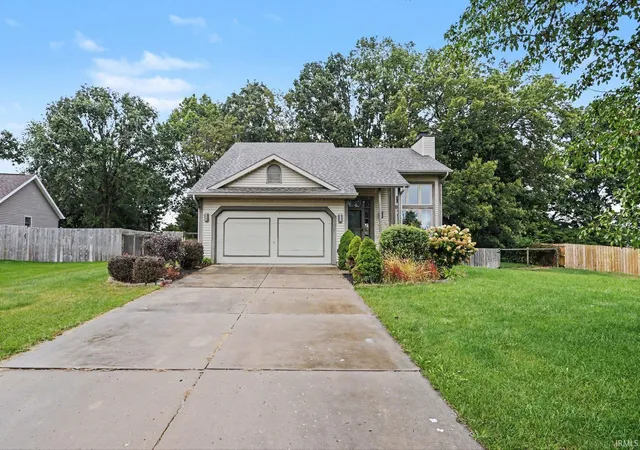 Photo 1 of Manufactured home for sale at 52742 Red Fox Trl, South Bend, IN 46628 | MLS# 202640698 | Listing updated on 2026-10-06