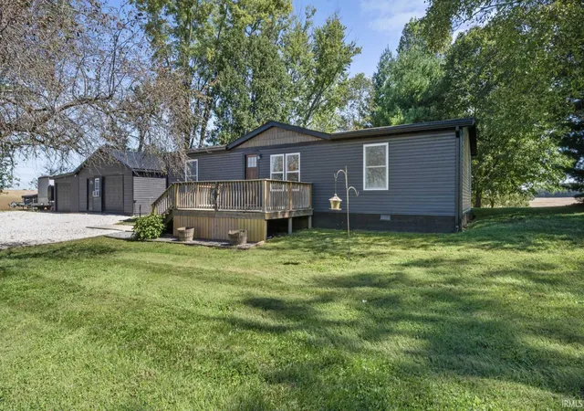 Manufactured home for sale at 975 E Co Rd 900 N, Orleans, IN 47452 | MLS# 202640752