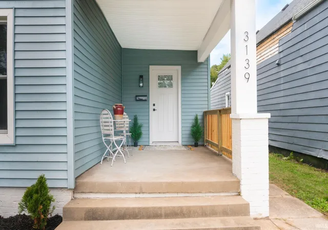 Photo 2 of Manufactured home for sale at 3139 Broadway Ave, Evansville, IN 47712 | MLS# 202640755 | Listing updated on 2026-10-16