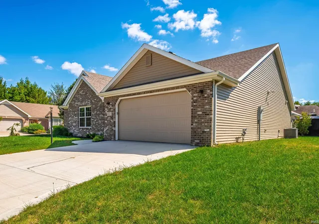 Photo 3 of Manufactured home for sale at 2805 W Preserve Ln, Muncie, IN 47304 | MLS# 202640765 | Listing updated on 2026-10-02