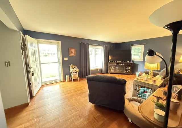 Photo 2 of Manufactured home for sale at 1052 N 400 West Rd, Kokomo, IN 46901 | MLS# 202640774 | Listing updated on 2026-10-27