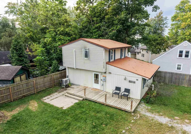 Photo 3 of Manufactured home for sale at 3565 Sycamore Ln 57, Columbia City, IN 46725 | MLS# 202640802 | Listing updated on 2026-10-25