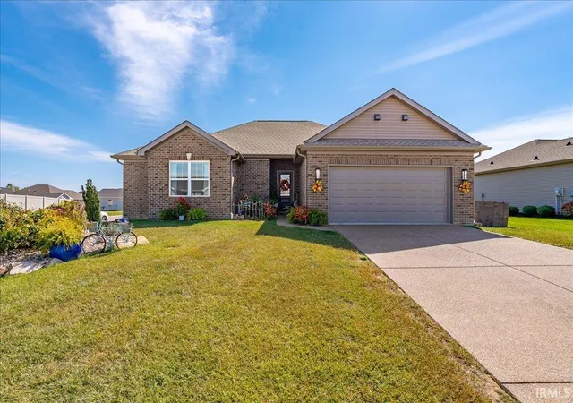 Photo 2 of Manufactured home for sale at 7521 Brinkley Ct, Evansville, IN 47715 | MLS# 202640839 | Listing updated on 2026-10-02