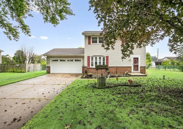 Photo 1 of Sale Pending at 52122 Justine Dr, South Bend, IN 46628 | MLS# 202640862 | Listing updated on 2026-10-19
