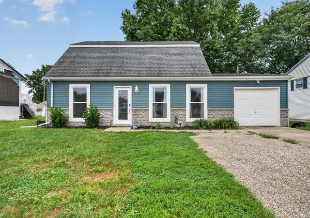 Photo 1 of Manufactured home for sale at 2302 Baton Rouge Dr, Kokomo, IN 46902 | MLS# 202640875 | Listing updated on 2026-10-19