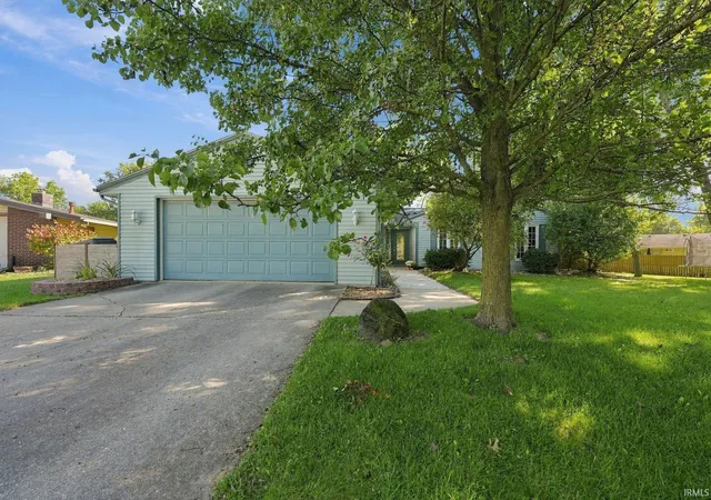 Photo 1 of Sale Pending at 614 Azuba Ct, Columbia City, IN 46725 | MLS# 202640910 | Listing updated on 2026-10-08