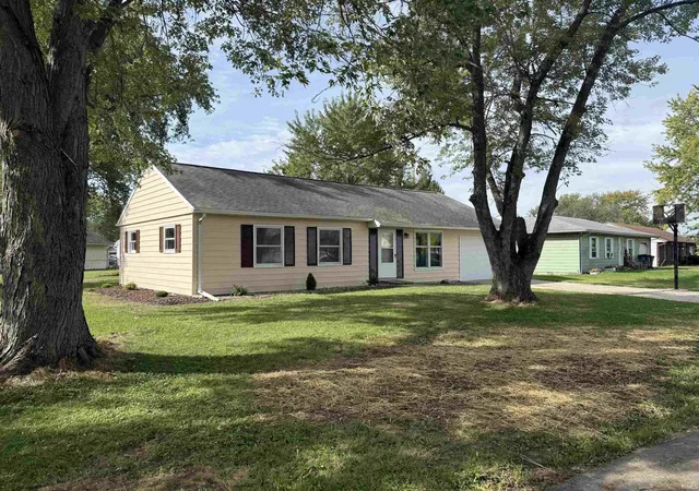 Photo 1 of Manufactured home for sale at 1875 E Wren Blvd, Albany, IN 47320 | MLS# 202640940 | Listing updated on 2026-10-22