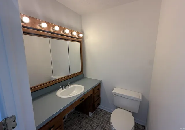 Photo 15 of Manufactured home for sale at 1875 E Wren Blvd, Albany, IN 47320 | MLS# 202640940 | Listing updated on 2026-10-22