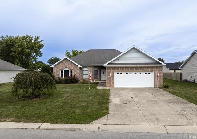 Photo 1 of Manufactured home for sale at 7904 W Kennedy Pkwy, Yorktown, IN 47396 | MLS# 202640949 | Listing updated on 2026-10-09