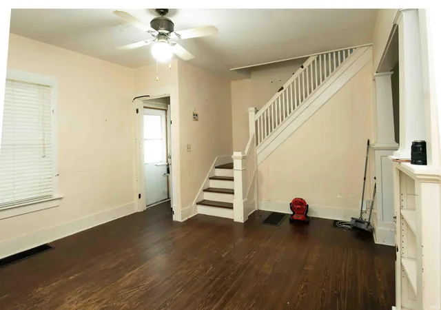 Photo 2 of Single family home for sale at 2006 Vinton St, Lafayette, IN 47904 | MLS# 202640972 | Listing updated on 2026-10-26