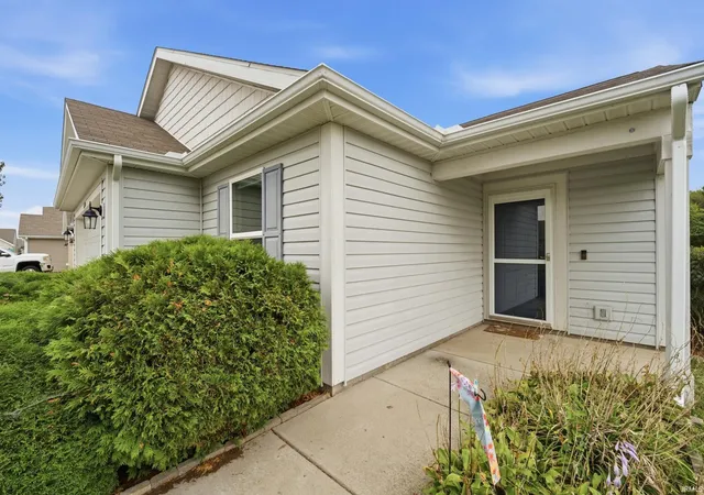 Photo 2 of Manufactured home for sale at 3110 Daugherty Dr, Lafayette, IN 47909 | MLS# 202640976 | Listing updated on 2026-10-19
