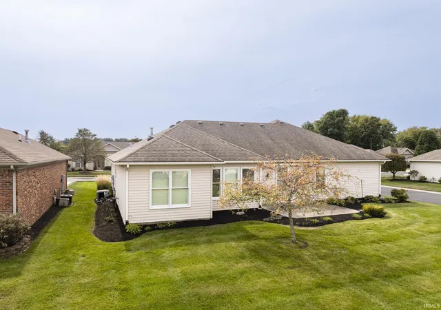 Photo 2 of Manufactured home for sale at 5416 Wentworth Ln, Muncie, IN 47304 | MLS# 202640981 | Listing updated on 2026-10-05