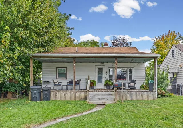 Manufactured home for sale at 711 Park Ave, Lafayette, IN 47904 | MLS# 202640984