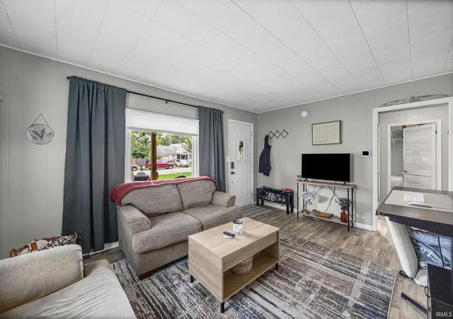 Photo 3 of Manufactured home for sale at 711 Park Ave, Lafayette, IN 47904 | MLS# 202640984 | Listing updated on 2026-10-02