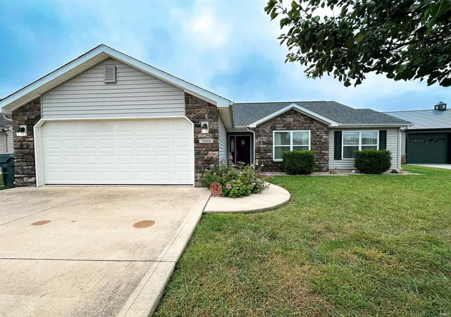 Photo 1 of Sale Pending at 7805 W Frankie Dr, Yorktown, IN 47396 | MLS# 202640990 | Listing updated on 2026-10-19